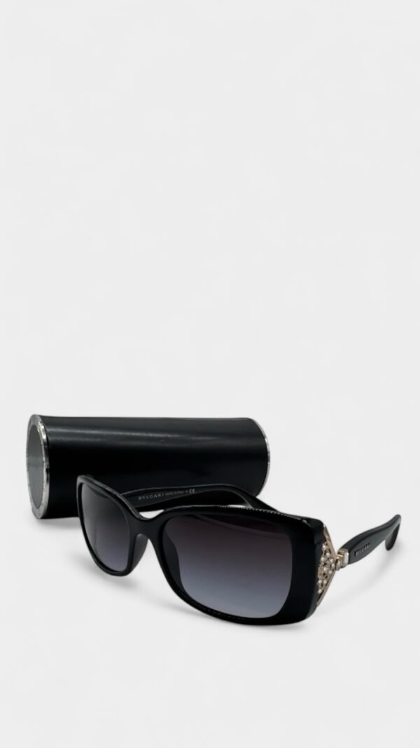 BVLGARI  – SUNGLASSES RECTANGLE BLACK - Image 2